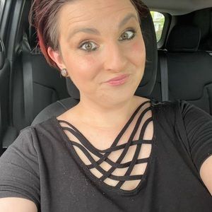 Meet your Posher, Christine